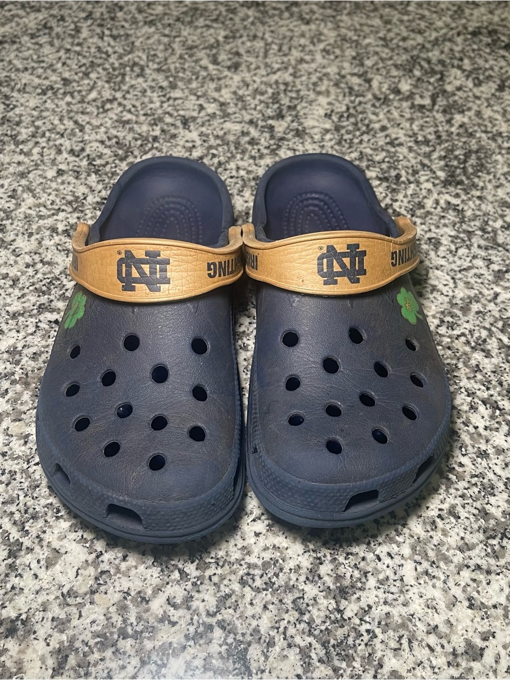 Crocs note dame football rubber waterproof shoes clogs mens 4-5 women 6-7